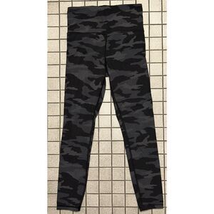 Athleta Elation Camo Tight Size XS Black Gray High Rise Yoga Running